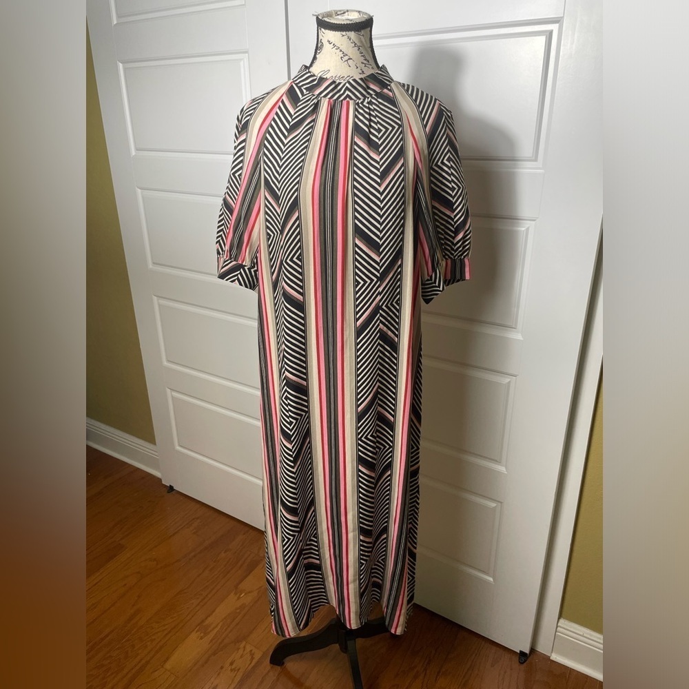 By Anthropologie McKenzie mock neck short sleeve midi tunic dress Size Small - Picture 4 of 8
